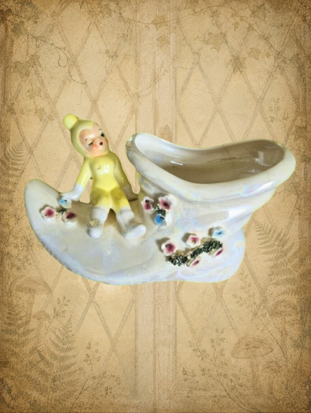 Hearth Happenings 🏡🧚‍♂️ Vintage Japan Pixie Elf Shoe Planter Fairy Figurine